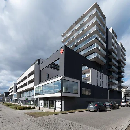 Manufaktura Skyline By Pinpoint *