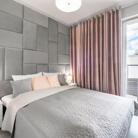 شقة Manufaktura Skyline By Pinpoint وودج