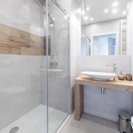 Manufaktura Skyline By Pinpoint وودج