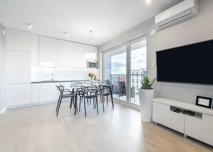 Manufaktura Skyline By Pinpoint *