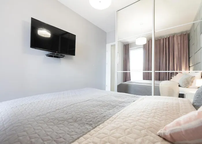 Manufaktura Skyline By Pinpoint *