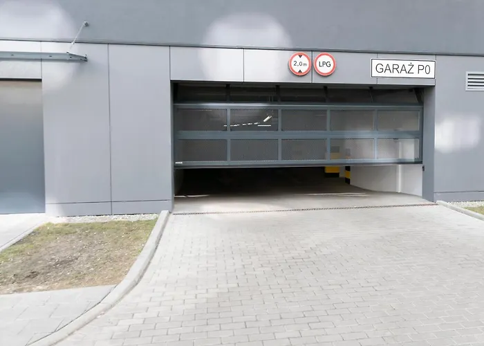 Manufaktura Skyline By Pinpoint Łódź